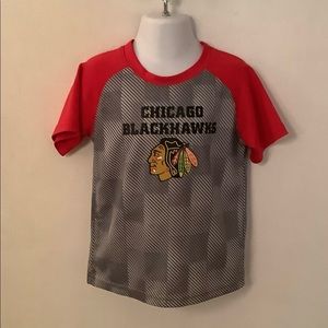 🤑NHL Chicago Blackhawks tee. Size 4T-3X